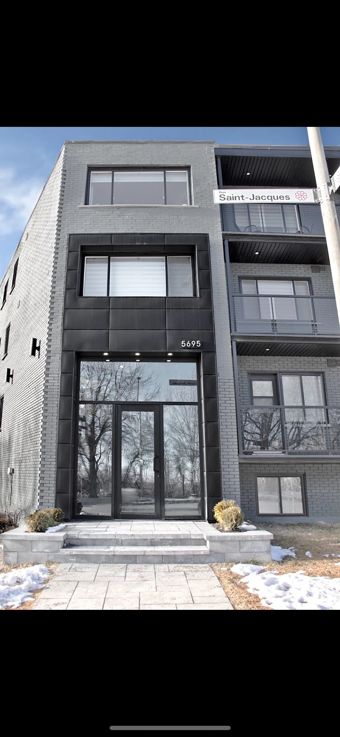5695 Saint Jacques