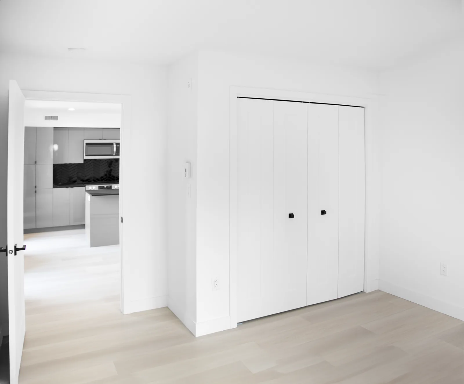 5350 Victoria — Unit 103 — 3