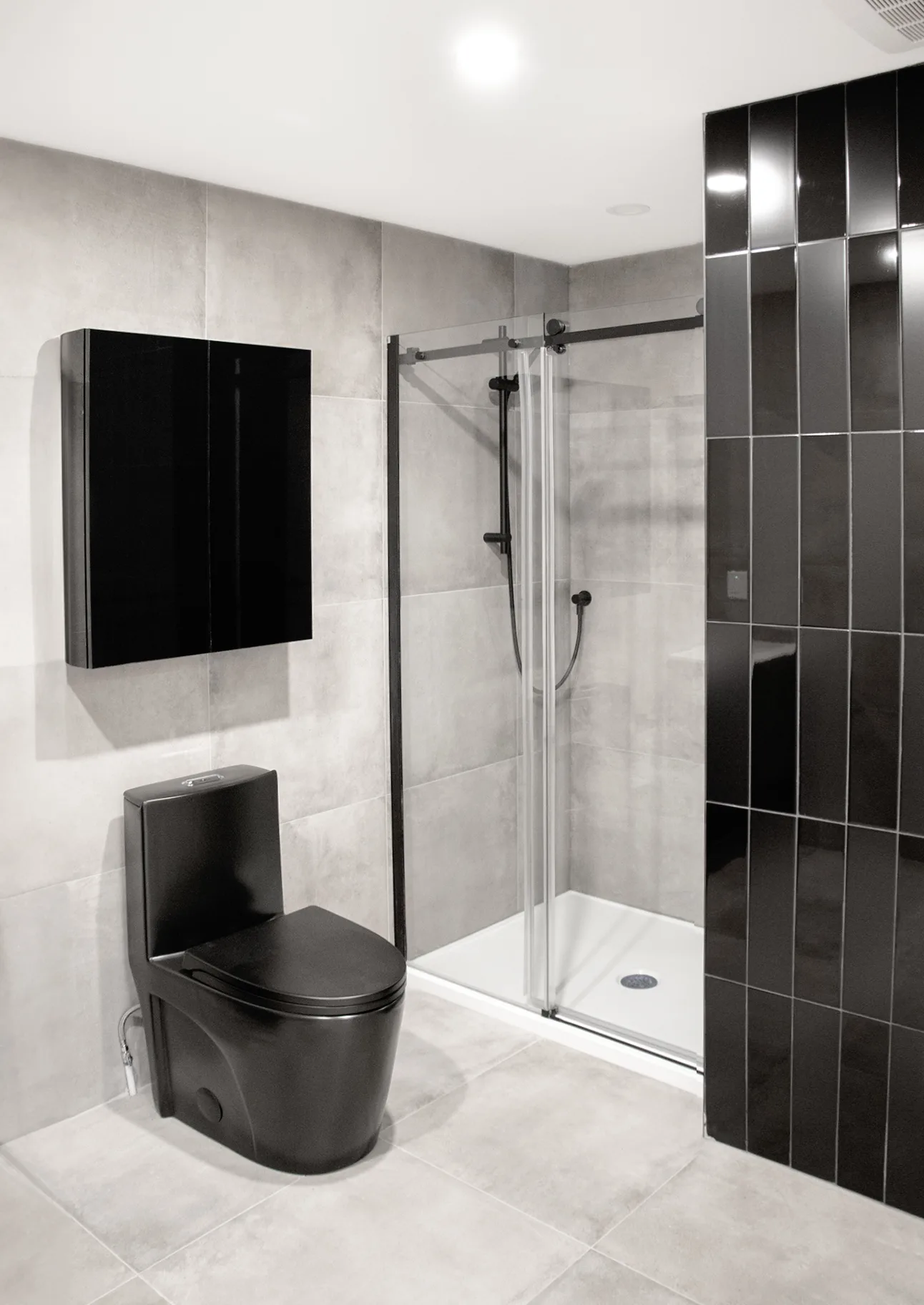5350 Victoria — Unit 306 — 6