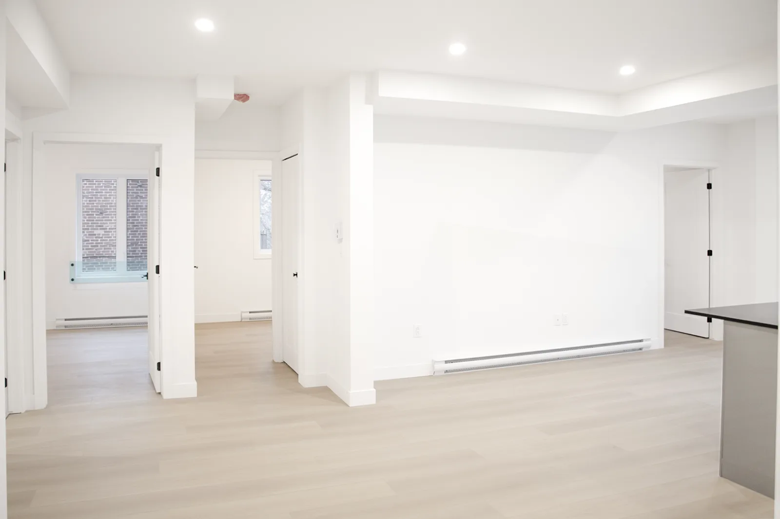 5350 Victoria — Unit 103