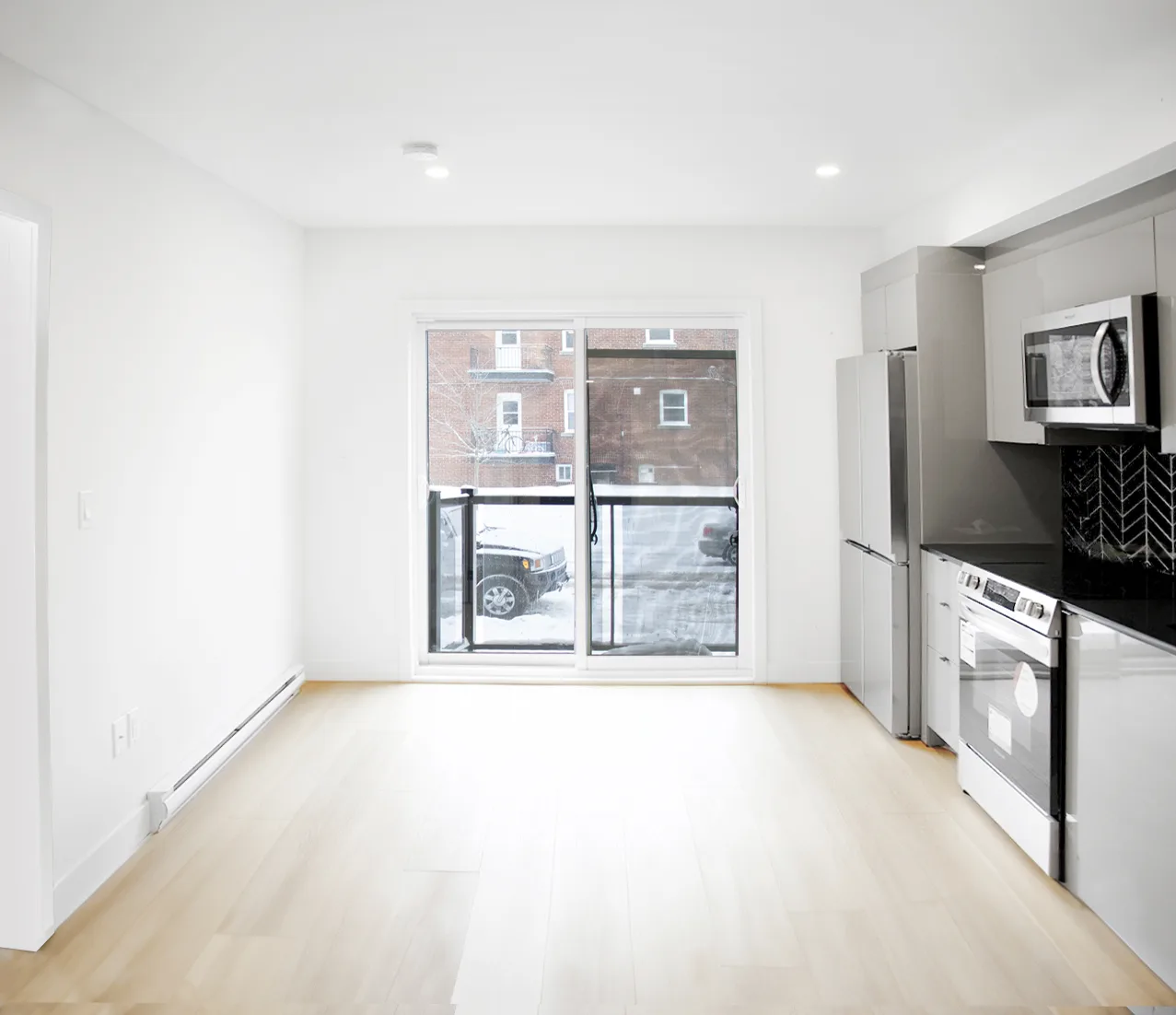 5350 Victoria — Unit 005 — 2