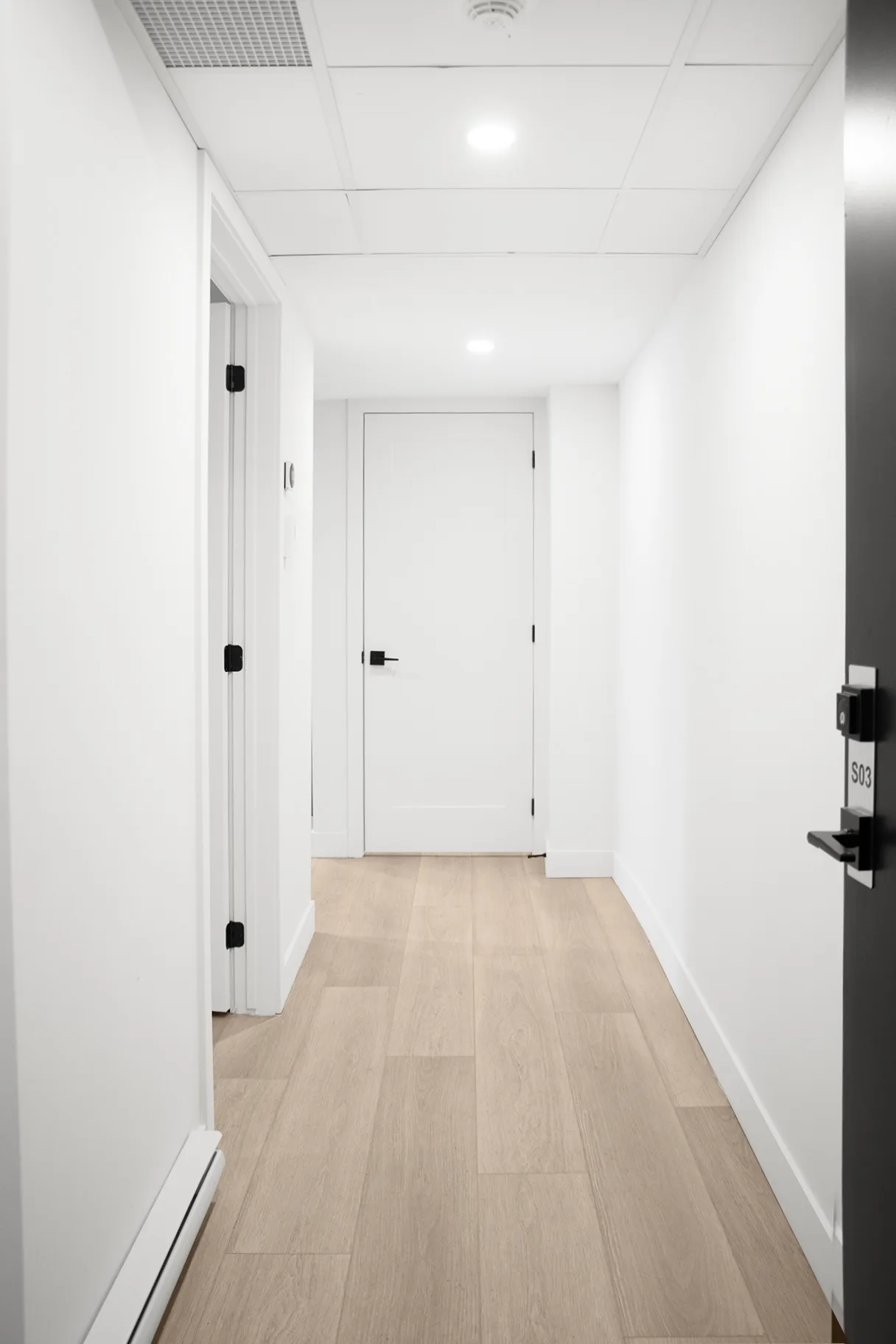 5350 Victoria — Unit 003 — 6