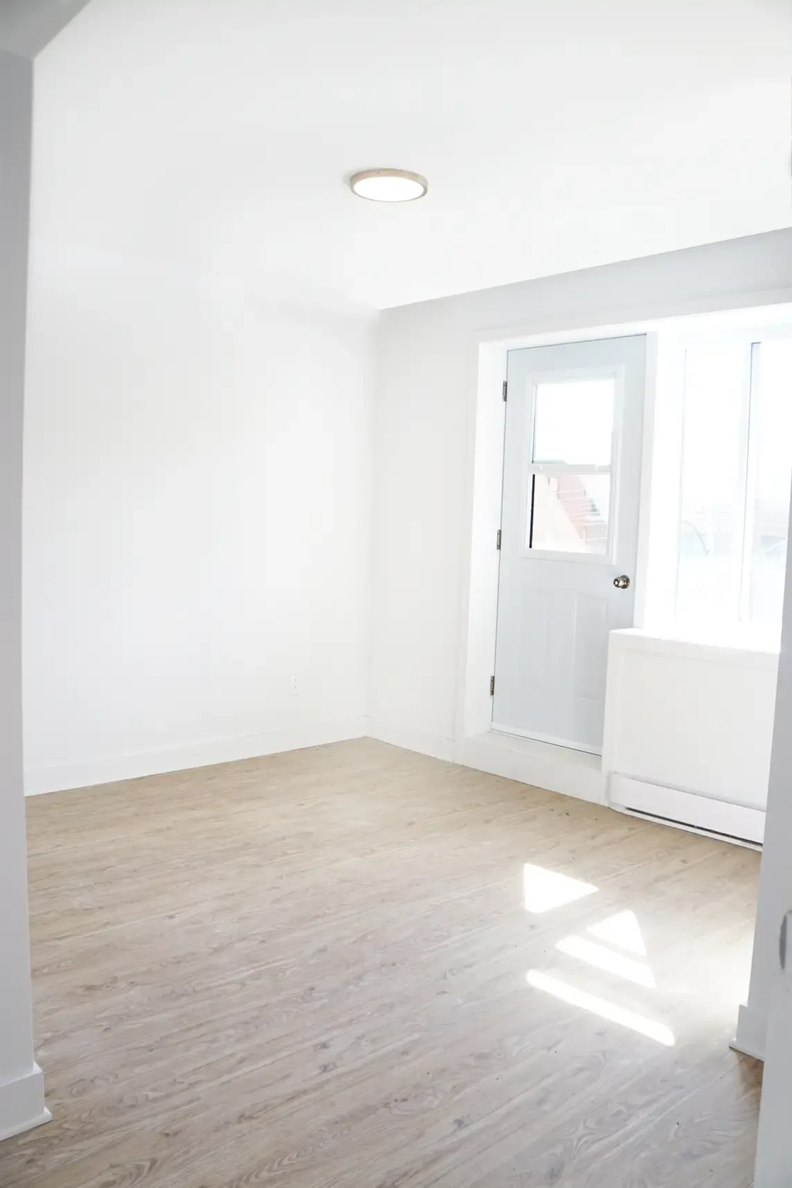 4820 Cote Saint Catherine — Unit 008 — 2