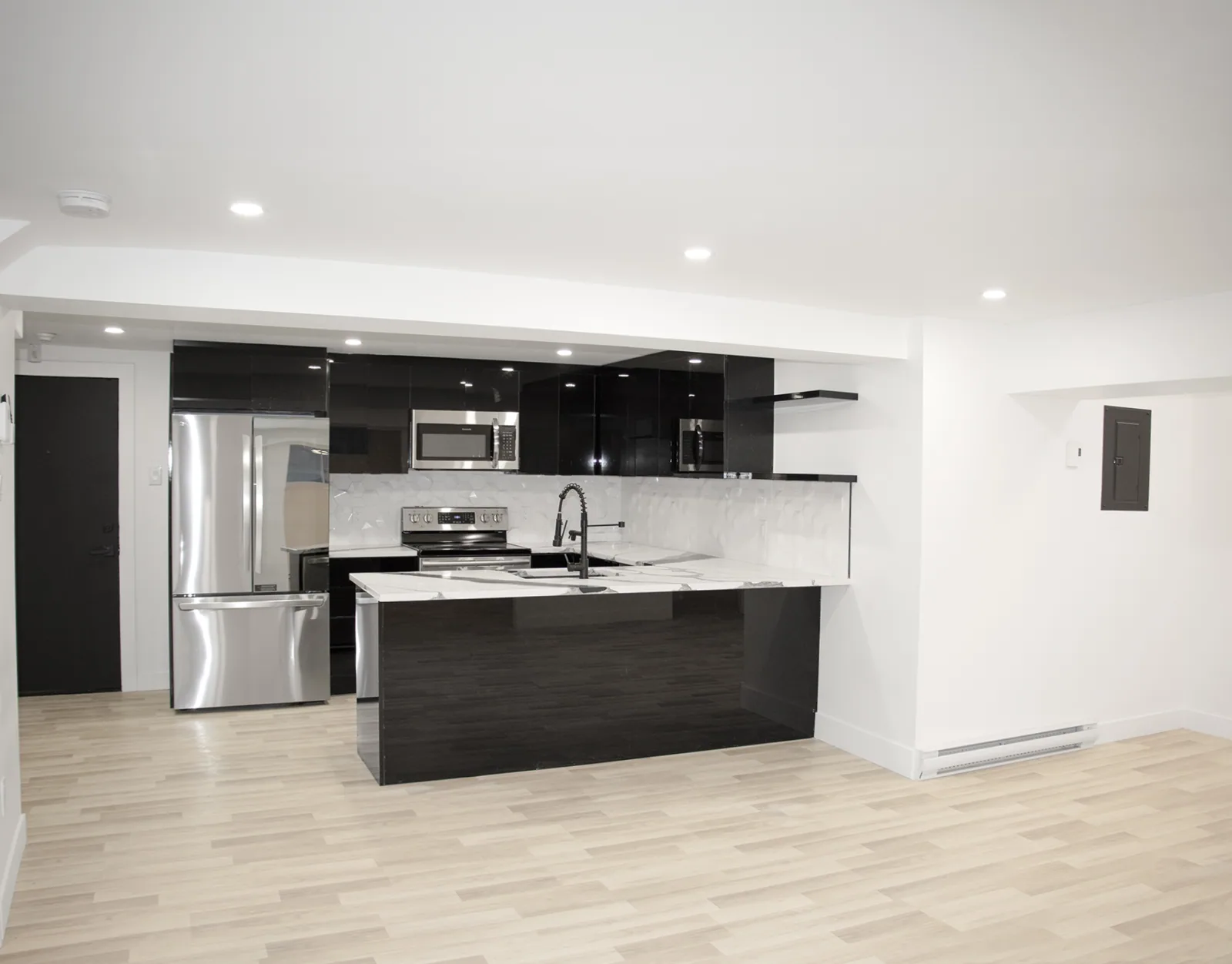5695 Saint Jacques — Unit 103 — 4