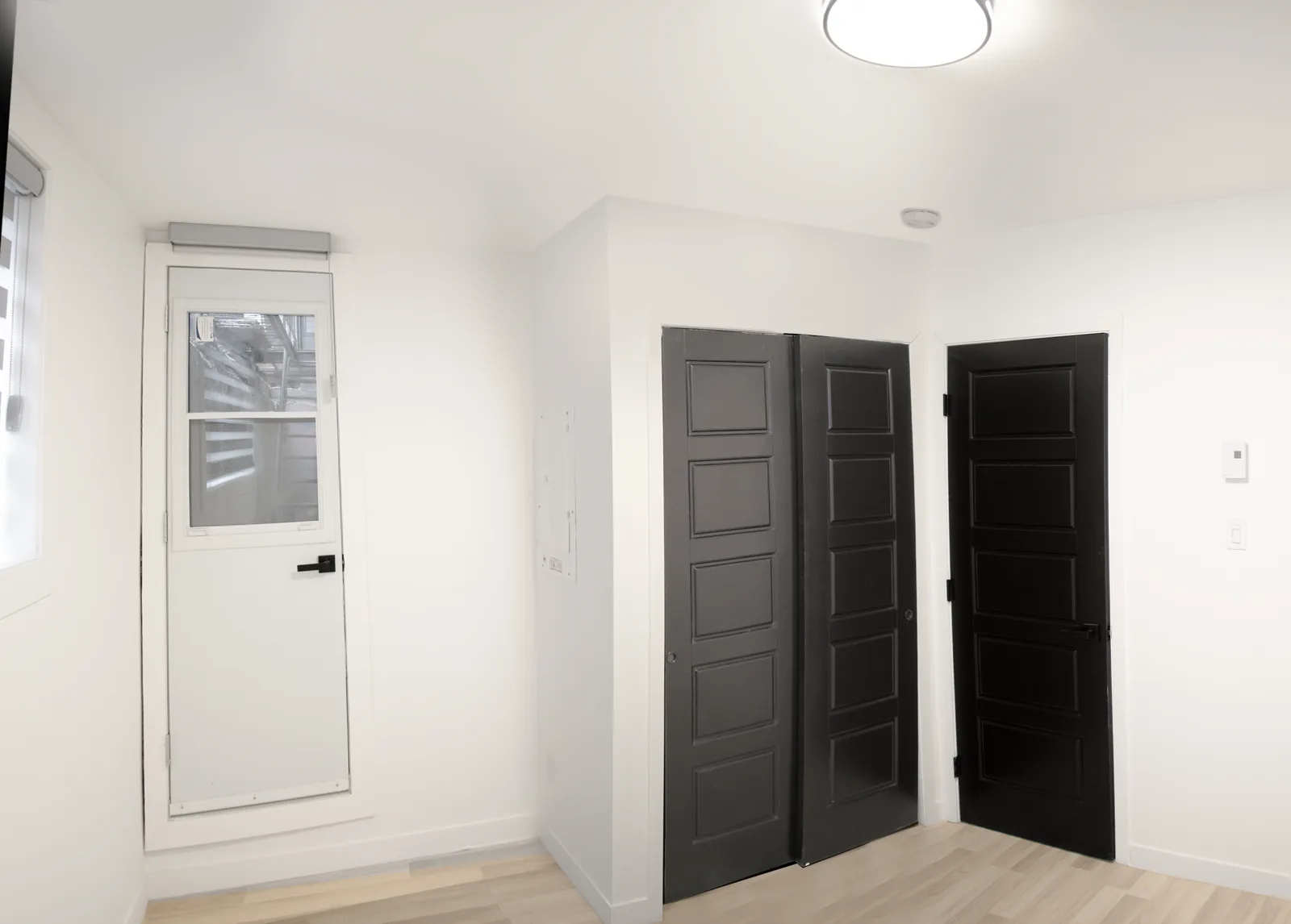 5695 Saint Jacques — Unit 101 — 5