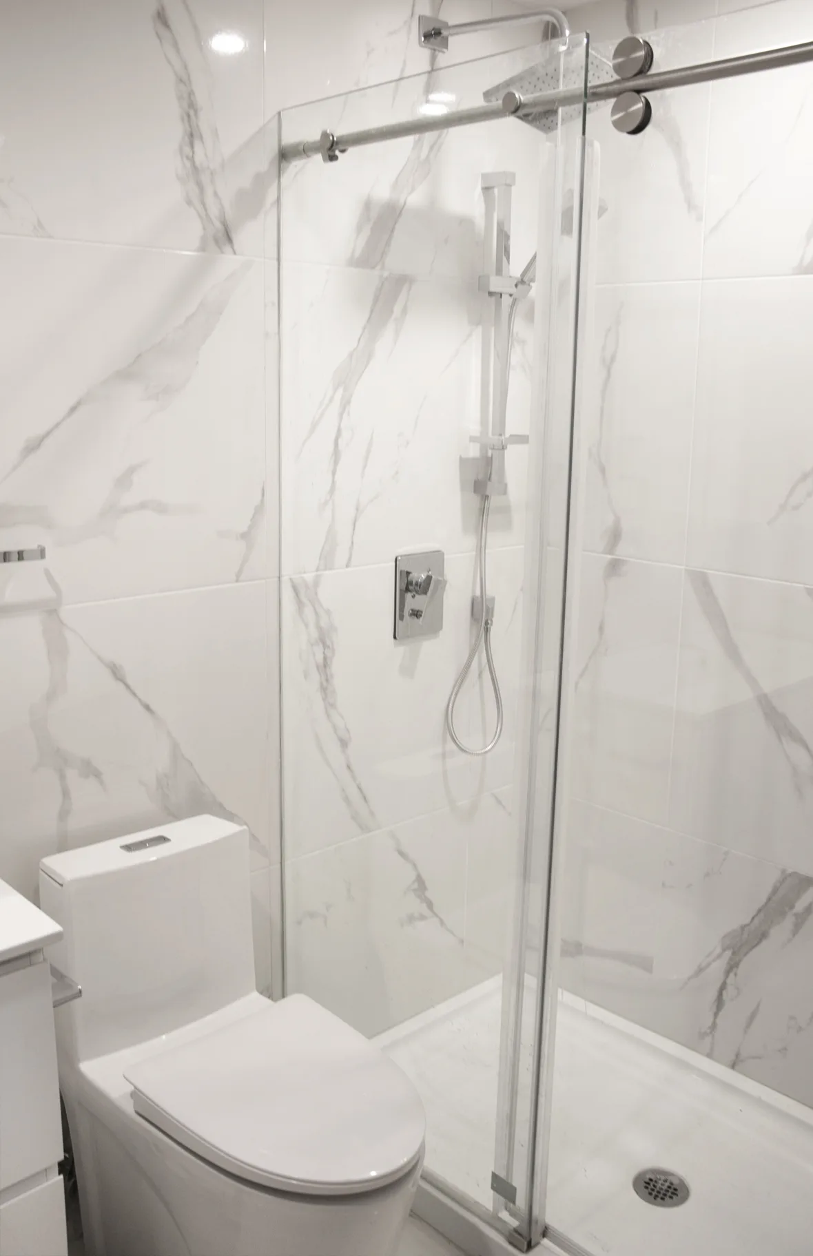 4820 Cote Saint Catherine — Unit 007 — 6