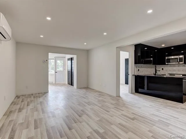5695 Saint Jacques — Unit 435 — 2