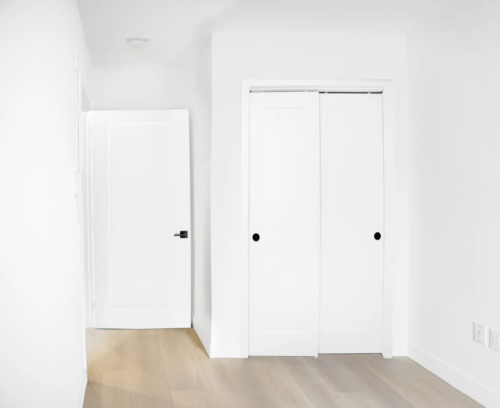 5350 Victoria — Unit 005 — 6