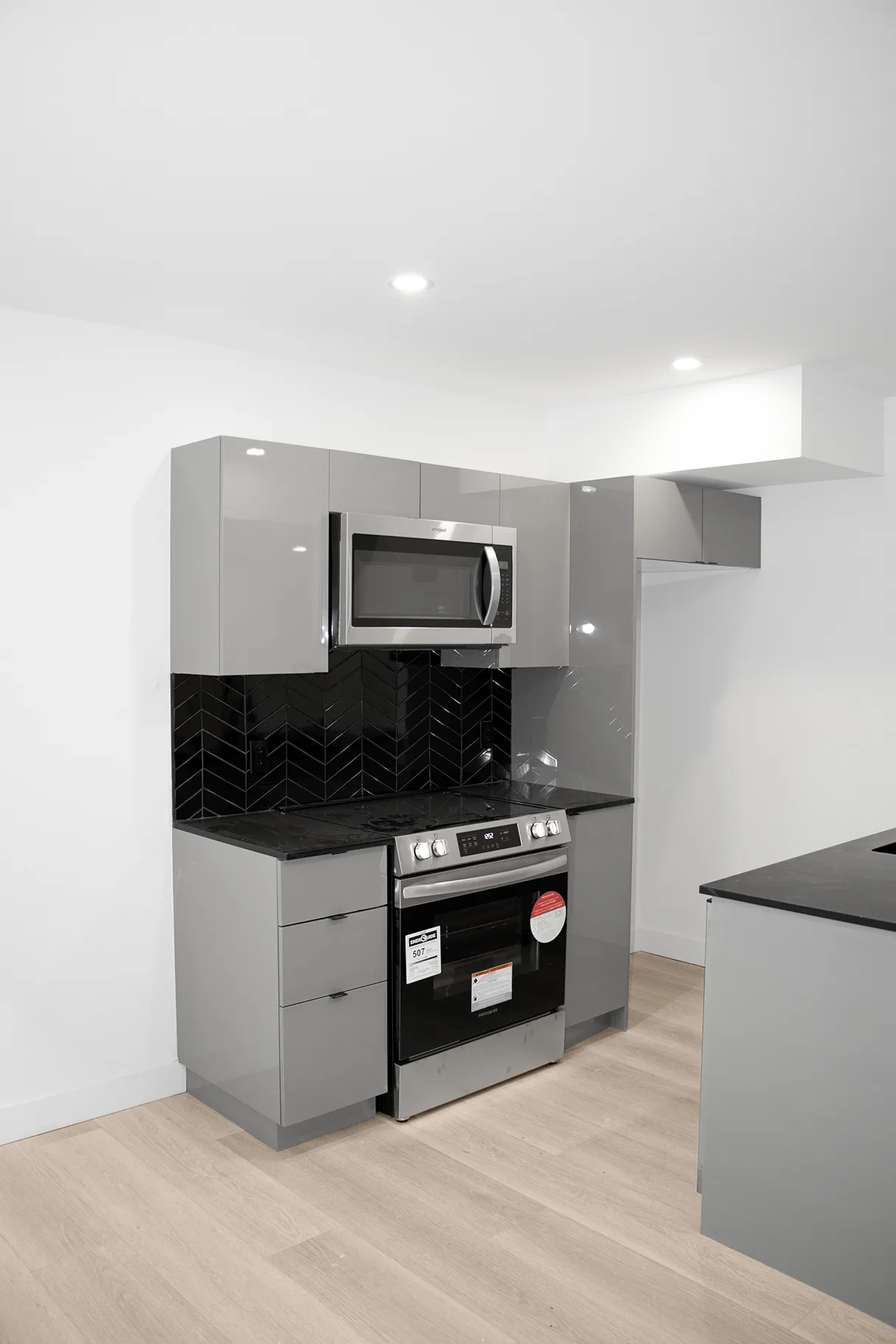 5350 Victoria — Unit 003 — 3